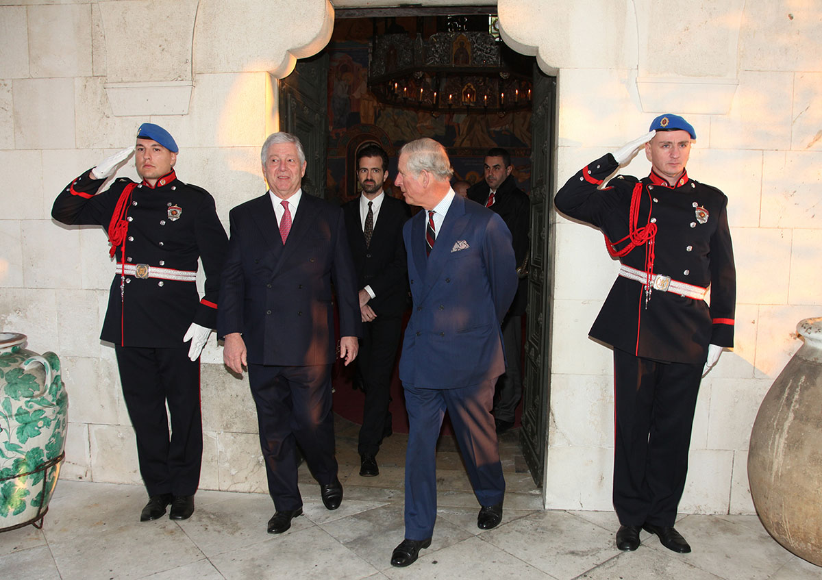 u Beogradu sa domacinom Prestolonaslednikom Aleksandrom II Kara]or]evicem i u pratnji Princa naslednika Petra Kara]or]evica